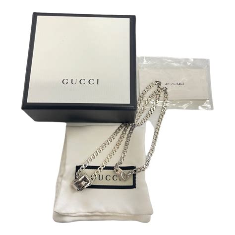4217g 8402 gucci